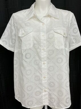 Alfred Dunner White Eyelet Short-Sleeve Button-Down Shirt